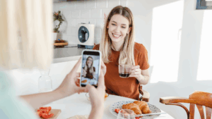 Content Marketing That Converts: A Small Business Guide to Turning Clicks Into Customers